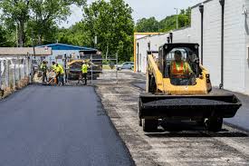 Professional Driveway Paving Services in Lynnwood Pricedale, PA